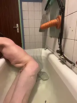 Bigblackdildo06 online show from April 1, 12:00 am