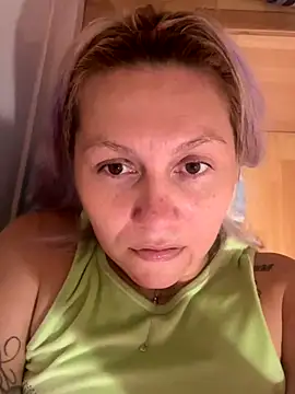 sunnyymonnay online show from September 21, 3:41 am