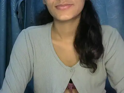 Horny honey69 online show from January 26, 7:41 pm