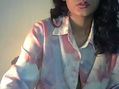 Horny honey69 online show from February 27, 10:15 am