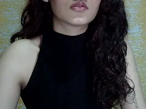 Horny honey69 online show from September 9, 1:43 pm