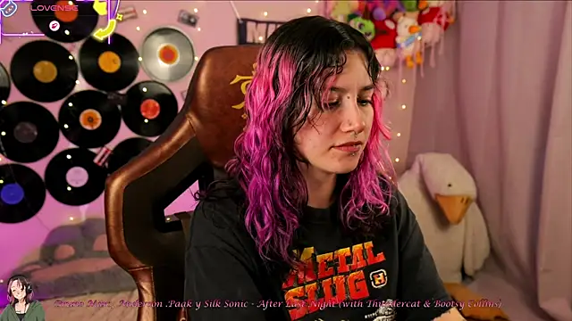  zephyr  online show from May 17, 9:44 pm