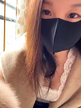 Snapshot of SSSniang- chatting on October 31, 6:03 am SSSniang- online show from October 31, 6:03 am