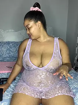 sexytinashe21 online show from March 6, 8:05 pm