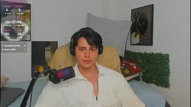 Thom Ohtani online show from May 15, 10:50 pm