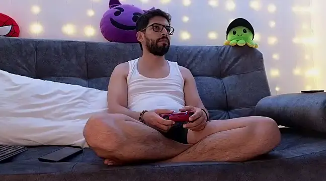 ErickBrant online show from February 7, 2:19 am