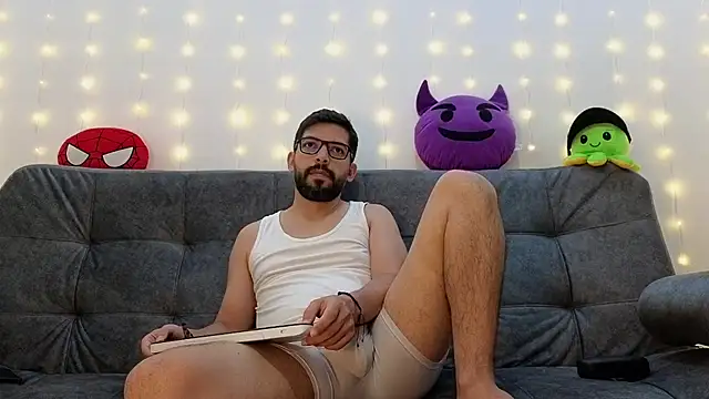 ErickBrant online show from March 1, 11:37 pm