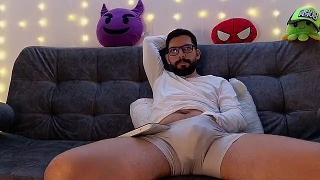 ErickBrant online show from March 4, 11:54 pm