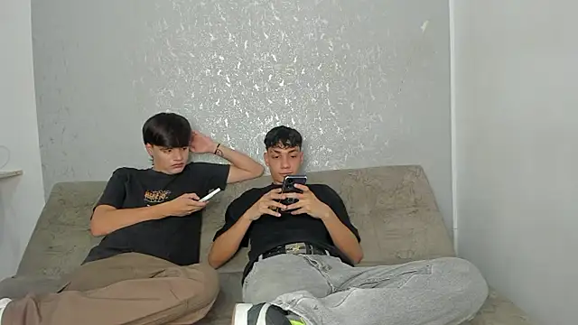 jhoseth sexxx18 online show from February 16, 7:32 pm