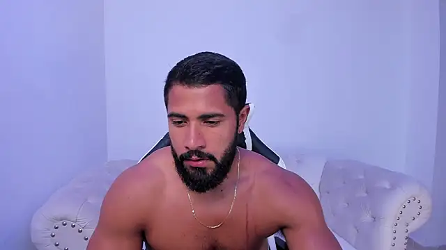 Santiago huntt online show from October 10, 11:48 pm