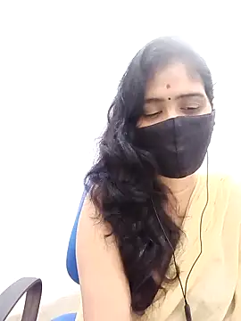 Lucky-Deepthi online show from September 28, 12:27 am