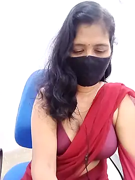 Lucky-Deepthi online show from November 11, 12:10 am