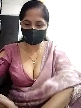 priyancyfun online show from November 3, 1:51 am