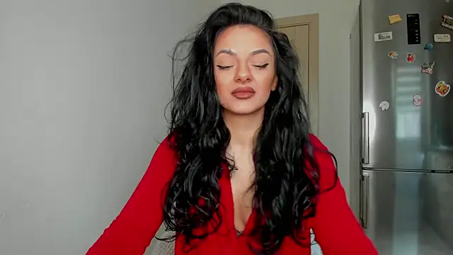 NNNoire online show from February 13, 7:24 am