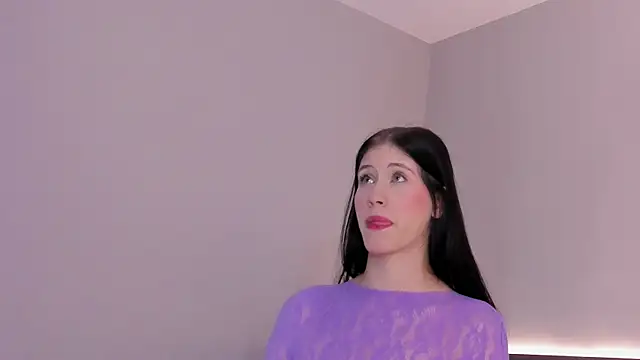 Snapshot of sara__jones_gh chatting on February 17, 7:31 pm sara jones gh online show from February 17, 7:31 pm