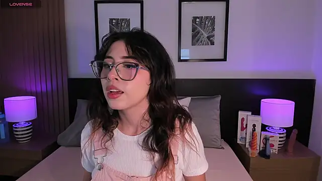 Snapshot of vi_anaya chatting on October 14, 11:33 am vi anaya online show from October 14, 11:33 am