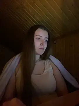 mewKate online show from February 10, 6:45 pm