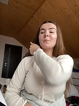 mewKate online show from March 16, 1:17 pm