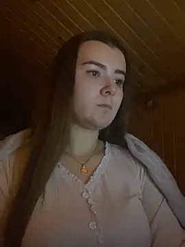 mewKate online show from March 17, 7:26 pm