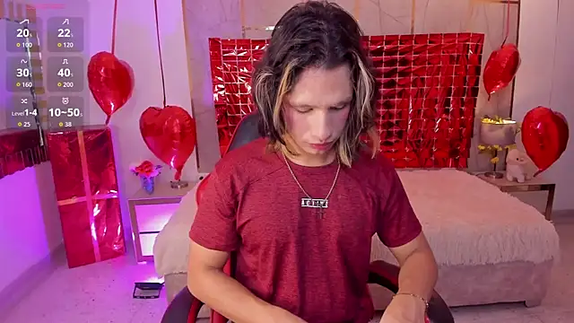 Snapshot of TylerBloom chatting on February 5, 1:38 pm TylerBloom online show from February 5, 1:38 pm