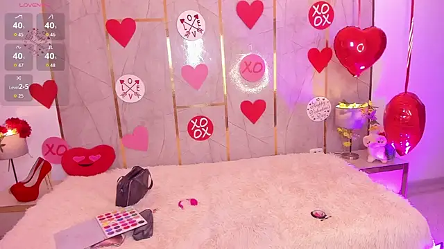 Snapshot of TylerBloom chatting on February 9, 1:15 pm TylerBloom online show from February 9, 1:15 pm