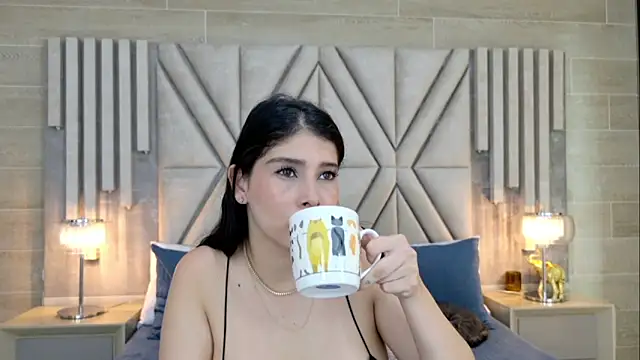 MilaRux online show from March 14, 3:58 pm