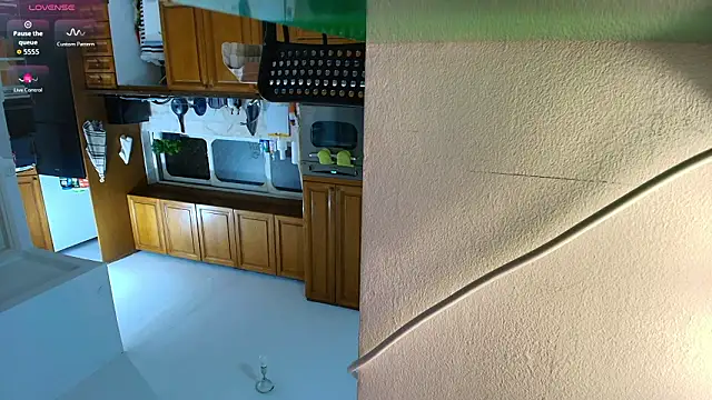 Snapshot of todddantes25 chatting on February 12, 4:46 pm todddantes25 online show from February 12, 4:46 pm