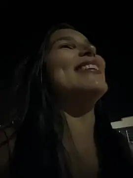 the queen of street online show from February 6, 3:00 am