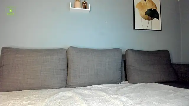 Stephany Richardz online show from July 1, 5:09 am