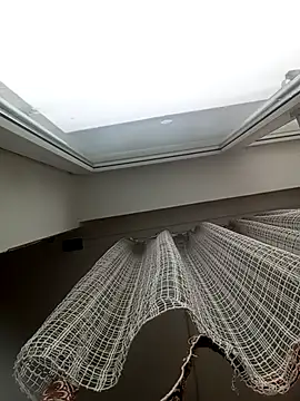 Lauren Amabel online show from February 6, 9:34 am