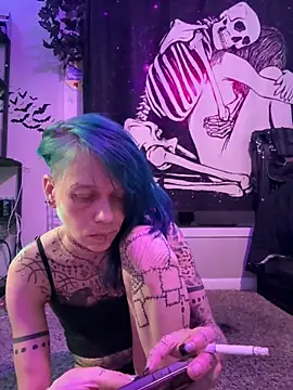 trashbrat online show from October 16, 8:59 am