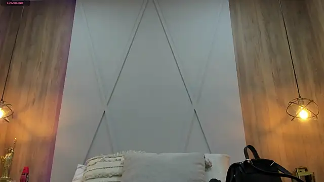 Snapshot of Blue_Angell chatting on January 23, 2:39 pm Blue Angell online show from January 23, 2:39 pm