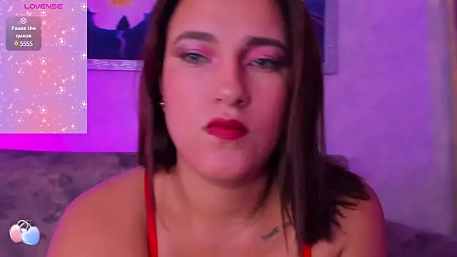 VeronicaOlson  online show from February 1, 2:26 am
