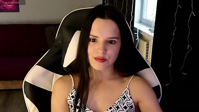 Harleen Moore online show from July 11, 5:21 am