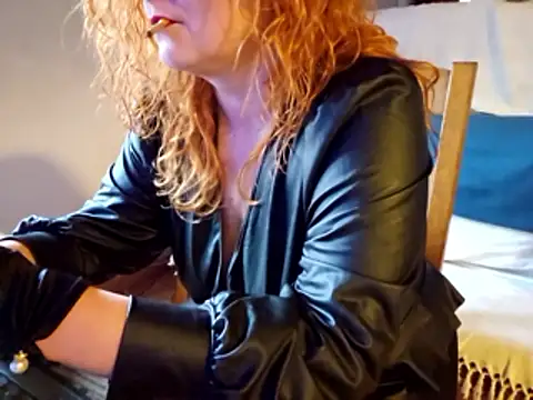 RawMiss online show from January 16, 1:26 pm