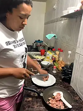 Snapshot of giselao chatting on February 26, 8:33 pm giselao online show from February 26, 8:33 pm