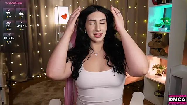 Snapshot of dgokonda chatting on November 4, 10:03 am dgokonda online show from November 4, 10:03 am