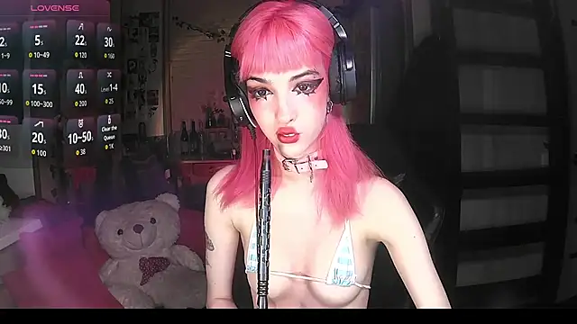 Snapshot of Ink__pleasure chatting on October 10, 1:59 am Ink pleasure online show from October 10, 1:59 am