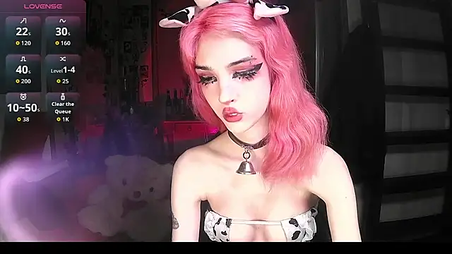 Snapshot of Ink__pleasure chatting on October 11, 11:58 pm Ink pleasure online show from October 11, 11:58 pm