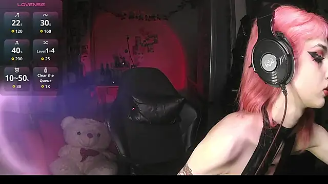 Snapshot of Ink__pleasure chatting on October 15, 12:55 am Ink pleasure online show from October 15, 12:55 am