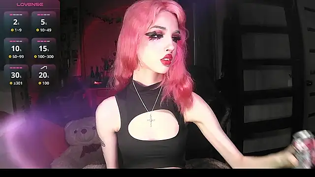 Snapshot of Ink__pleasure chatting on October 18, 11:16 pm Ink pleasure online show from October 18, 11:16 pm