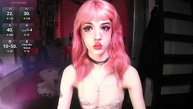 Snapshot of Ink__pleasure chatting on October 26, 10:25 pm Ink pleasure online show from October 26, 10:25 pm