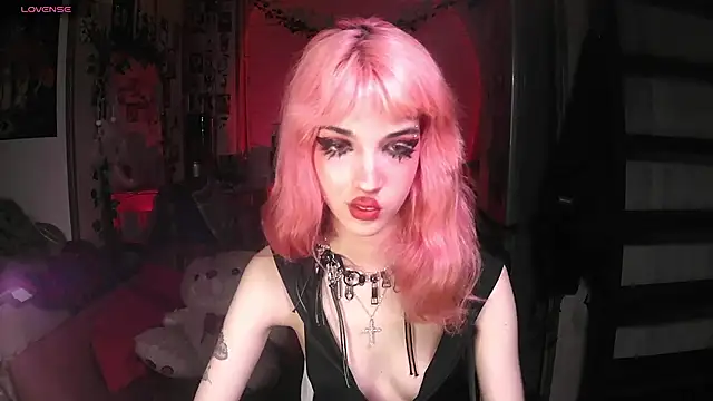 Snapshot of Ink__pleasure chatting on October 27, 11:20 pm Ink pleasure online show from October 27, 11:20 pm