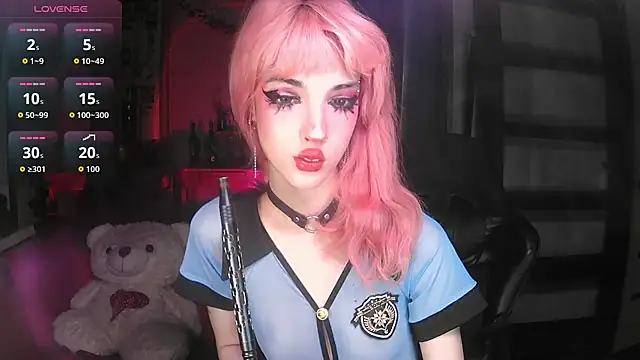 Snapshot of Ink__pleasure chatting on October 31, 1:17 am Ink pleasure online show from October 31, 1:17 am