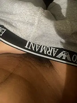 Snapshot of mdnn77 chatting on January 18, 11:08 pm mdnn77 online show from January 18, 11:08 pm