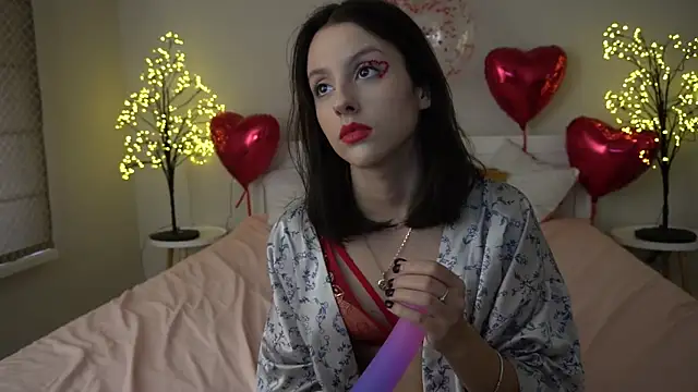 AnnaElys online show from February 11, 12:58 pm