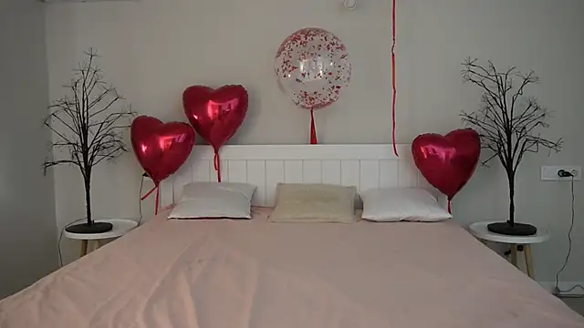 AnnaElys online show from February 17, 8:52 am