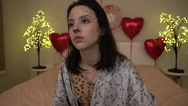 AnnaElys online show from February 19, 3:39 am