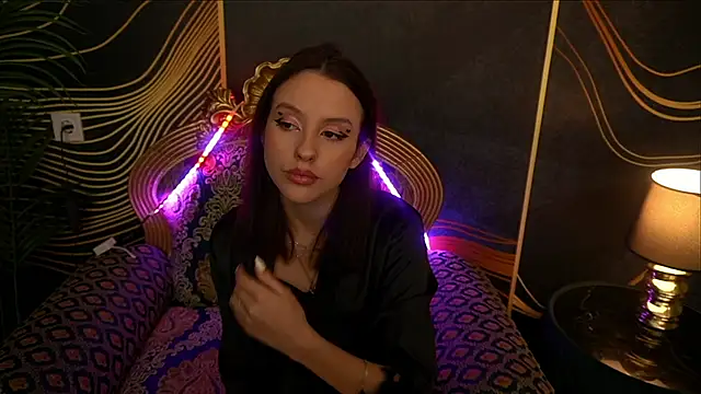 AnnaElys online show from March 8, 10:24 pm