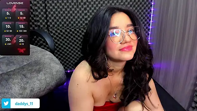 lilihot  online show from March 19, 5:39 pm